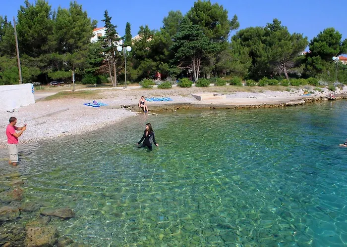 With Parking Space - 8527 Апартаменты Углян